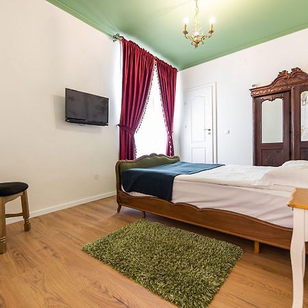 Casa Antiqua Hotel Брашов Екстериор снимка