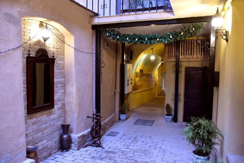 Casa Antiqua Hotel Брашов Екстериор снимка
