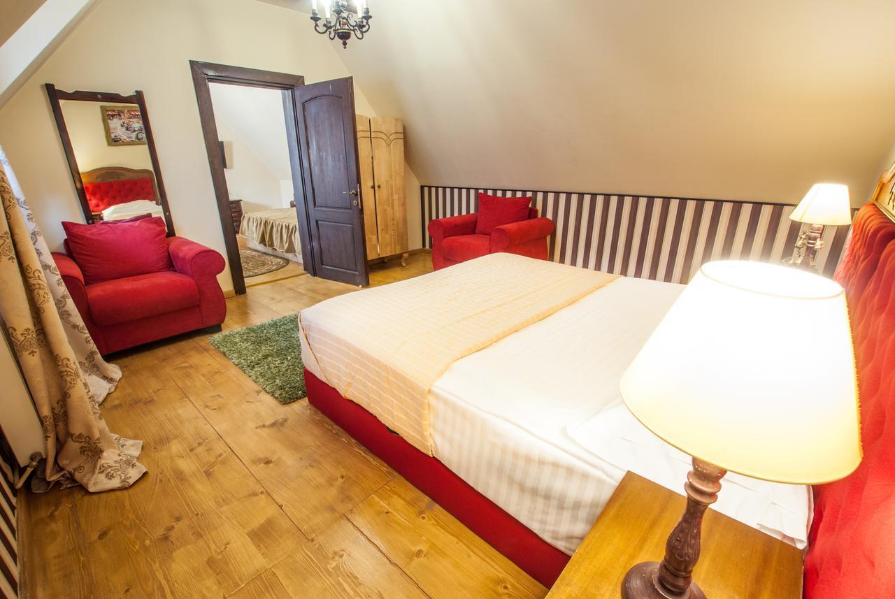 Casa Antiqua Hotel Брашов Екстериор снимка