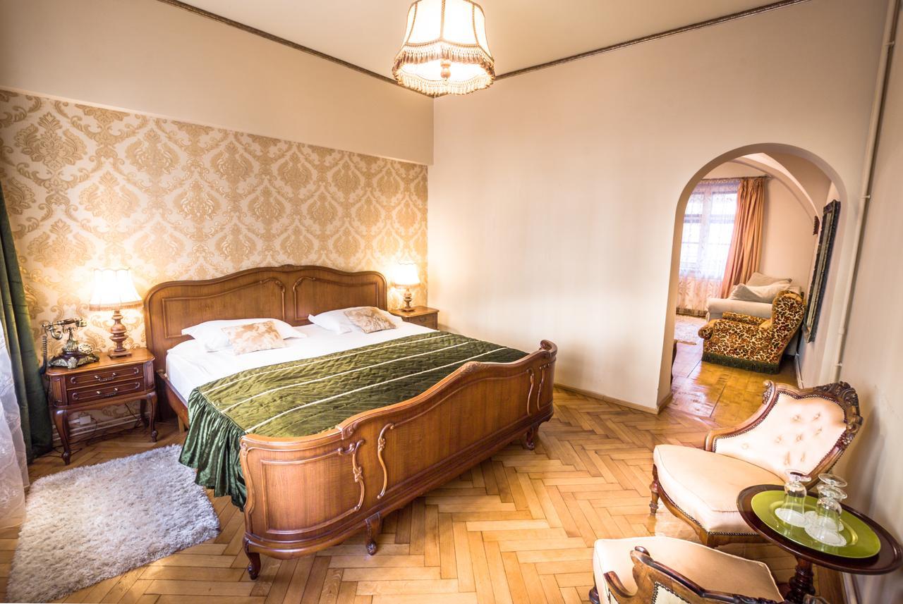 Casa Antiqua Hotel Брашов Екстериор снимка